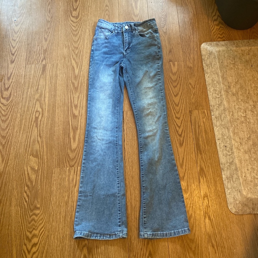 LOWRISE FLARE JEANS